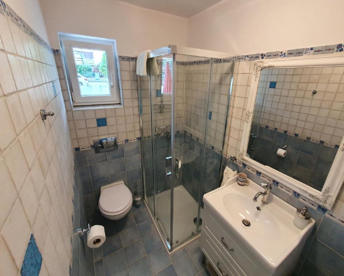 Apartments Mia 2 Ровин Екстериор снимка
