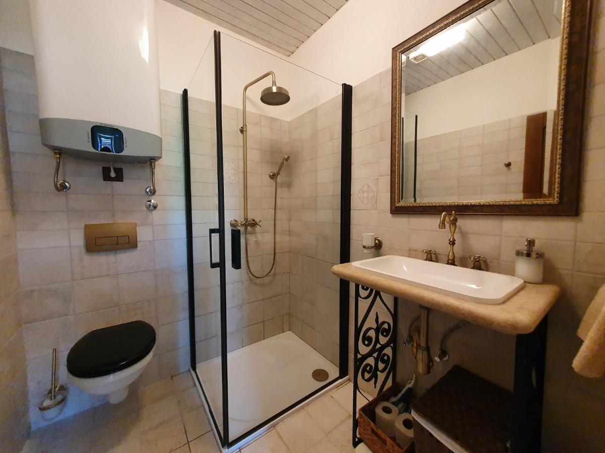 Apartments Mia 2 Ровин Екстериор снимка